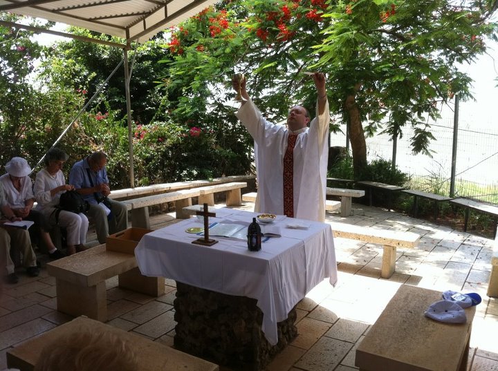 Santa messa di donpi a Cafarnao